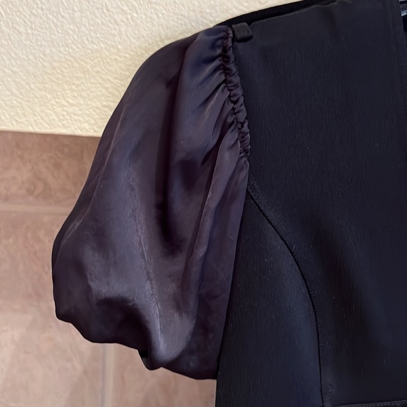 Burberry London LBD - Picture 7 of 10